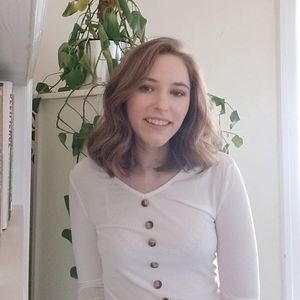 Meet your Posher, Emilee